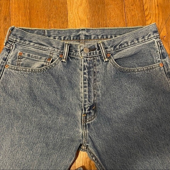 Levi’s 505 Regular Fit Western Med Wash Bootcut Denim Mens Jeans Size 34/30 - Picture 2 of 8